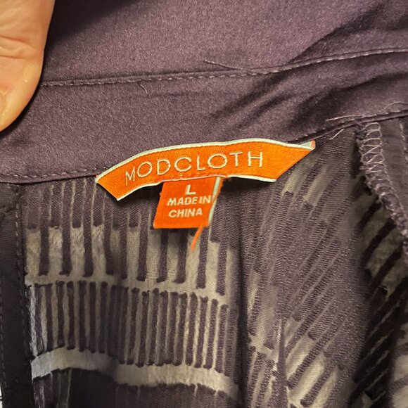 Modcloth Purple Sheer Short Sleeve Blouse Size Large - Picture 2 of 4